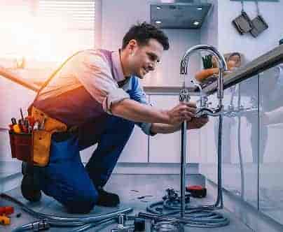 We are offering Expert Plumbing Services - 爱游戏1